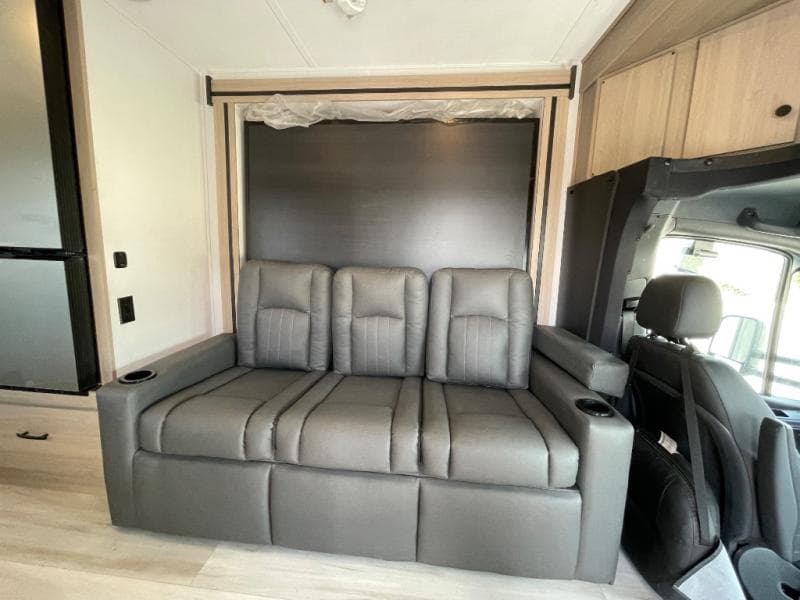 2026 Forest River 2026 Forest River Sunseeker - thumbnail 23