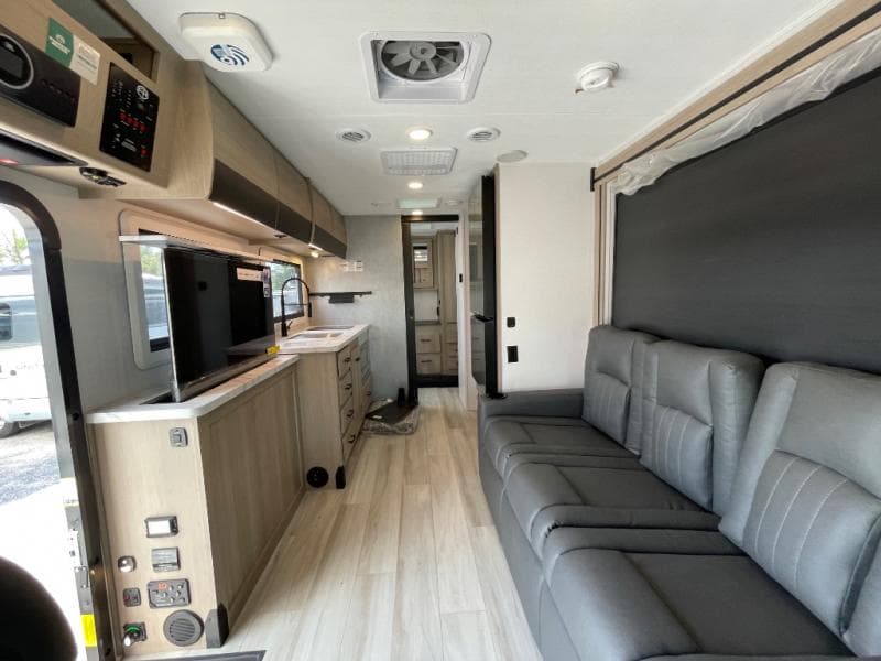 2026 Forest River 2026 Forest River Sunseeker - thumbnail 53