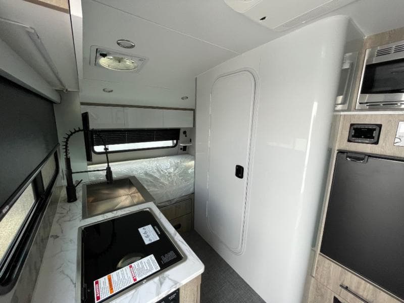 2026 inTech RV 2026 inTech RV Sol - thumbnail 25