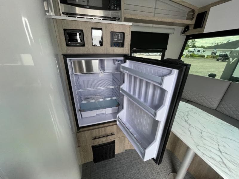 2026 inTech RV 2026 inTech RV Sol - thumbnail 34