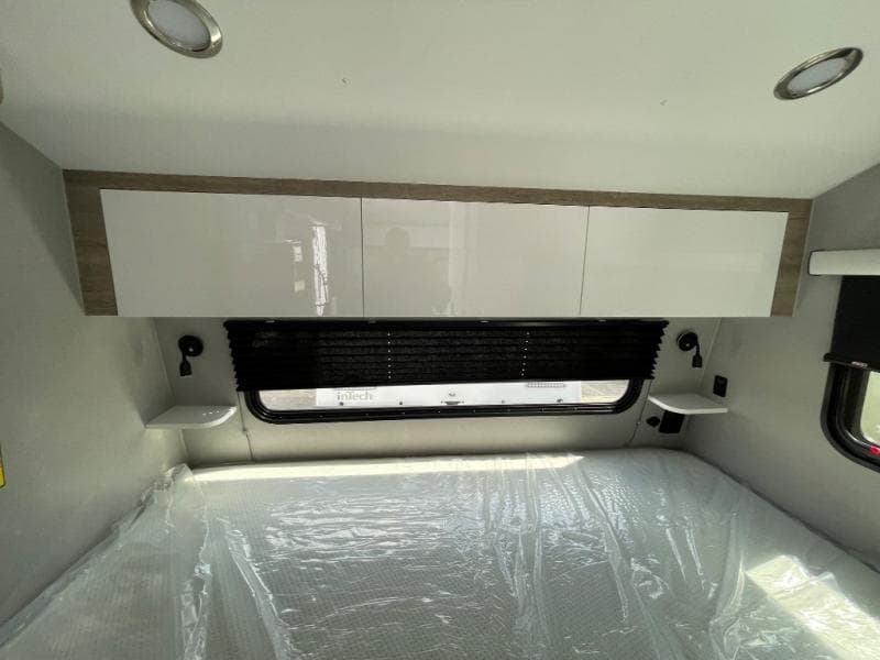 2026 inTech RV 2026 inTech RV Sol - thumbnail 46