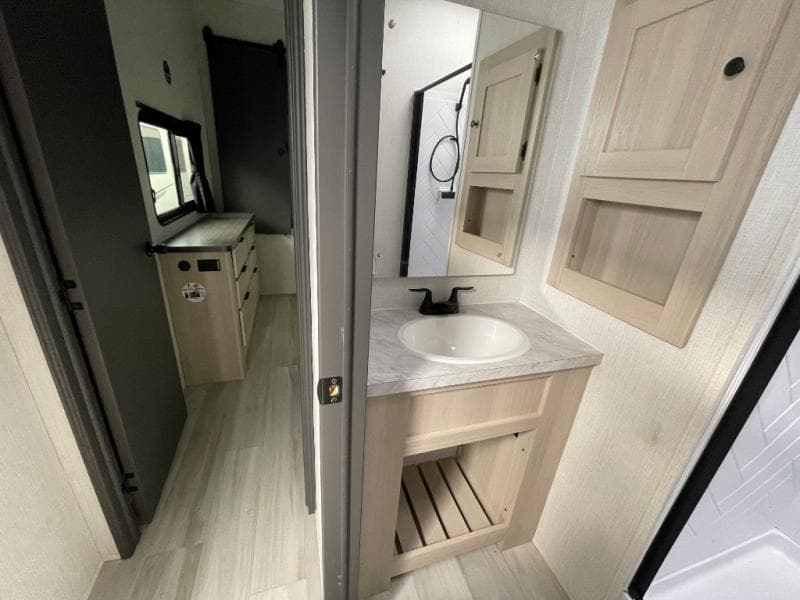 2026 Forest River 2026 Forest River Cardinal - thumbnail 48