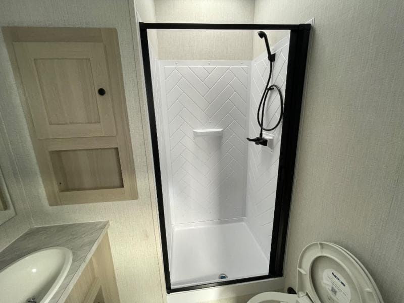 2026 Forest River 2026 Forest River Cardinal - thumbnail 49