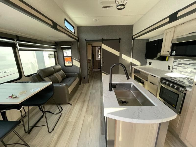 2026 Forest River 2026 Forest River Cardinal - thumbnail 19