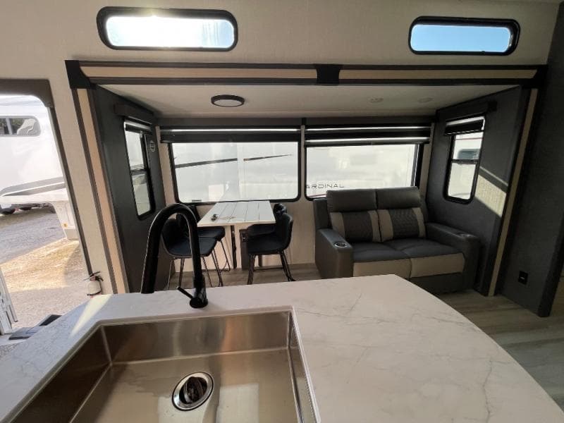 2026 Forest River 2026 Forest River Cardinal - thumbnail 20