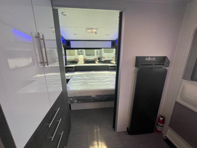 2026 inTech RV 2026 inTech RV Aucta - thumbnail 22