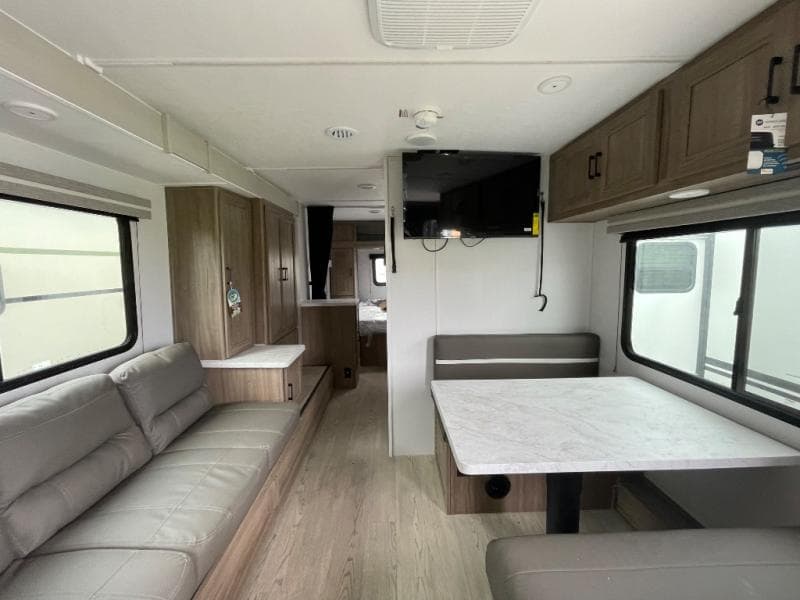 2026 Coachmen 2026 Coachmen Freedom Express Select - thumbnail 14