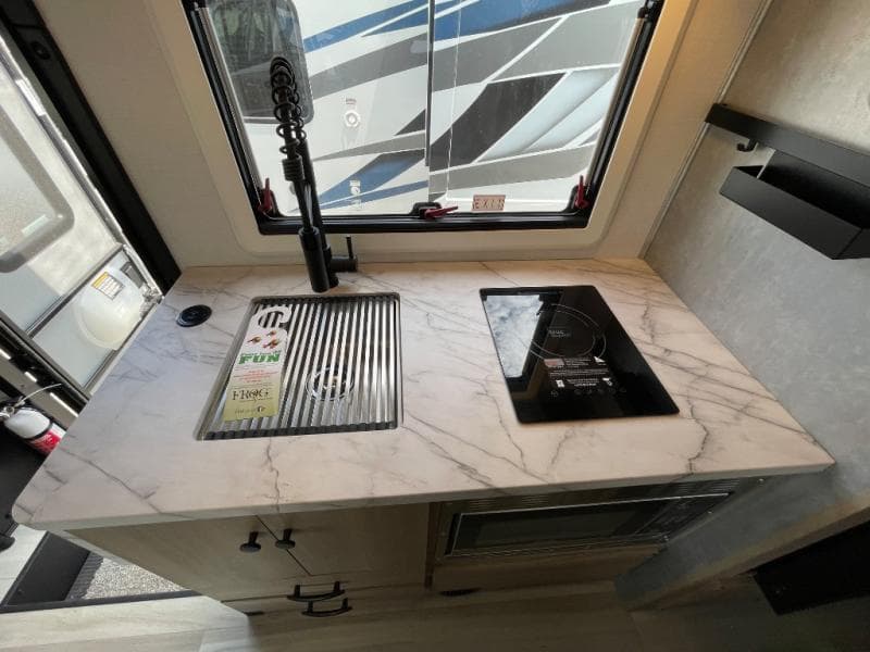 2026 Forest River 2026 Forest River Sunseeker - thumbnail 32