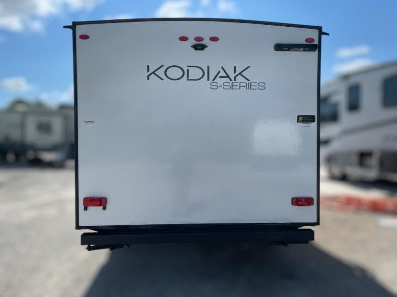 2026 Dutchmen 2026 Dutchmen Kodiak - thumbnail 4
