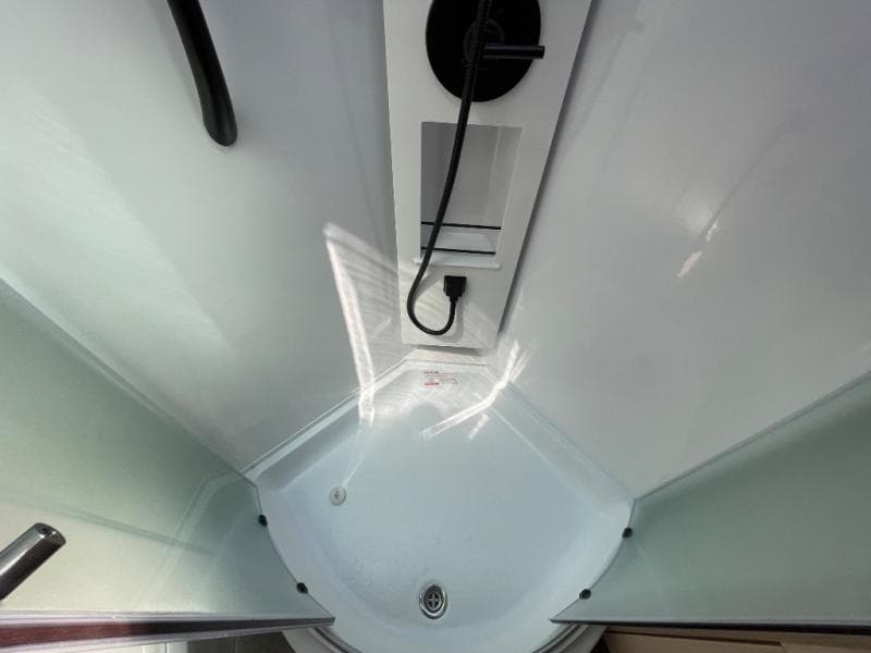 2025 Leisure Travel Vans 2025 Leisure Travel Vans Unity - thumbnail 21