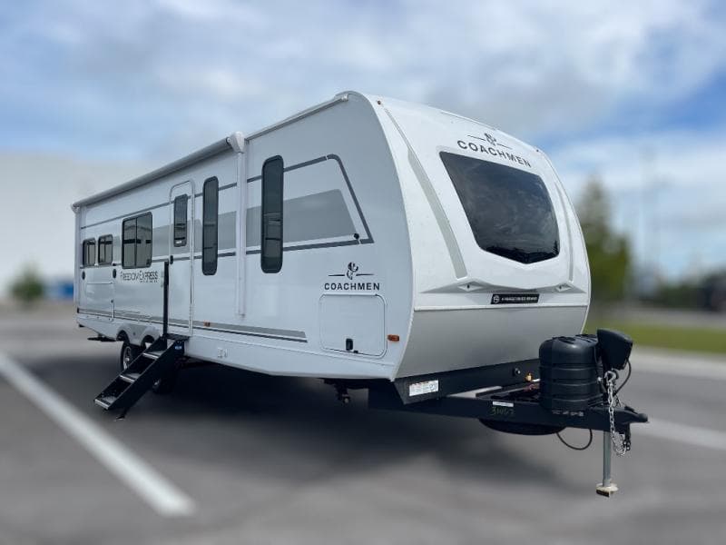2026 Coachmen Freedom Express 274RKS