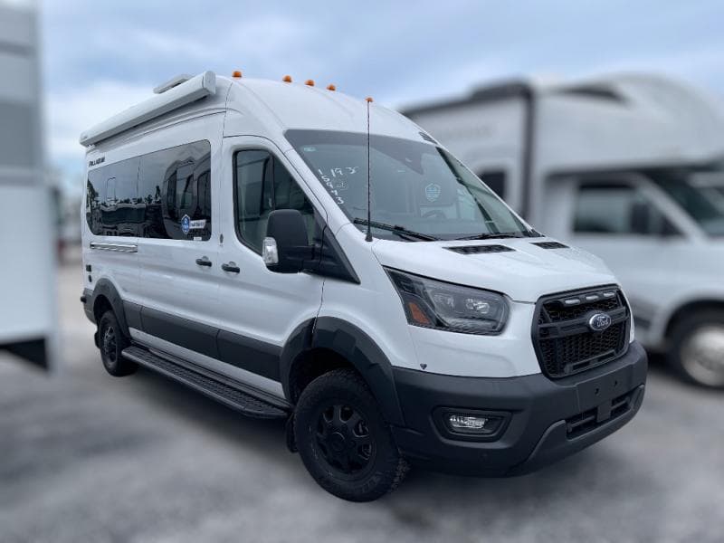 2026 Thor Motor Coach Palladium 1930