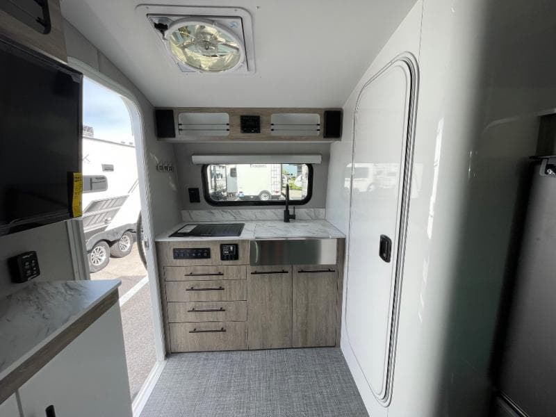 2026 inTech RV 2026 inTech RV Sol - thumbnail 12