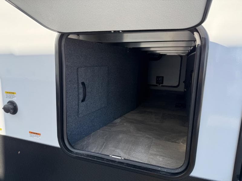 2026 Coachmen 2026 Coachmen Chaparral - thumbnail 6