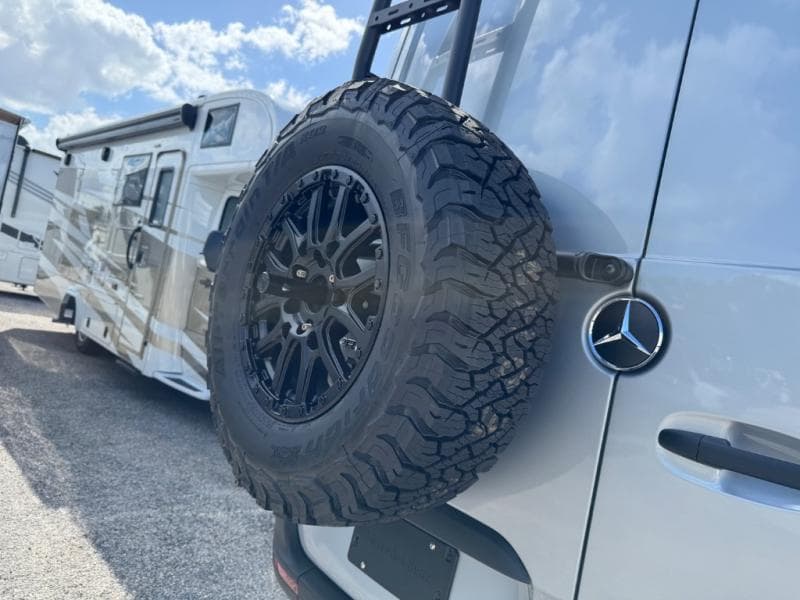 2026 27North 2026 27North VX - thumbnail 5