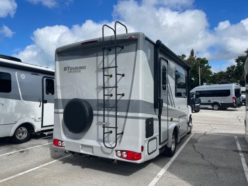 2026 Gulf Stream 2026 Gulf Stream BT Cruiser - thumbnail 7