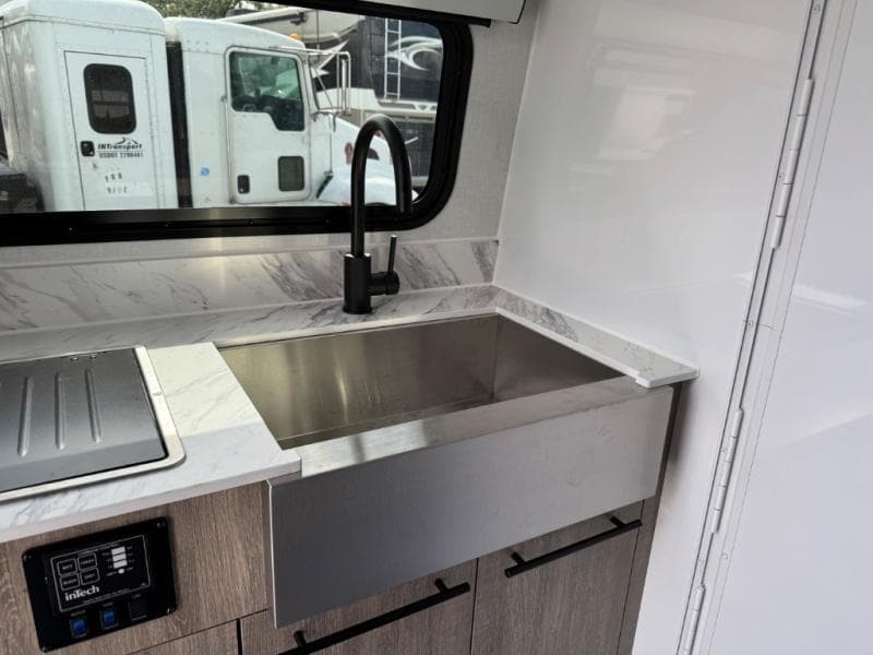 2026 inTech RV 2026 inTech RV Sol - thumbnail 15