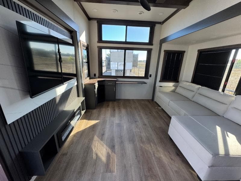 2026 Forest River 2026 Forest River CEDAR CREEK COTTAGE - thumbnail 16