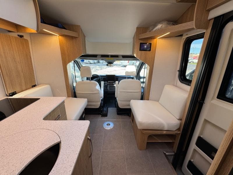 2026 Leisure Travel Vans 2026 Leisure Travel Vans Wonder - thumbnail 7