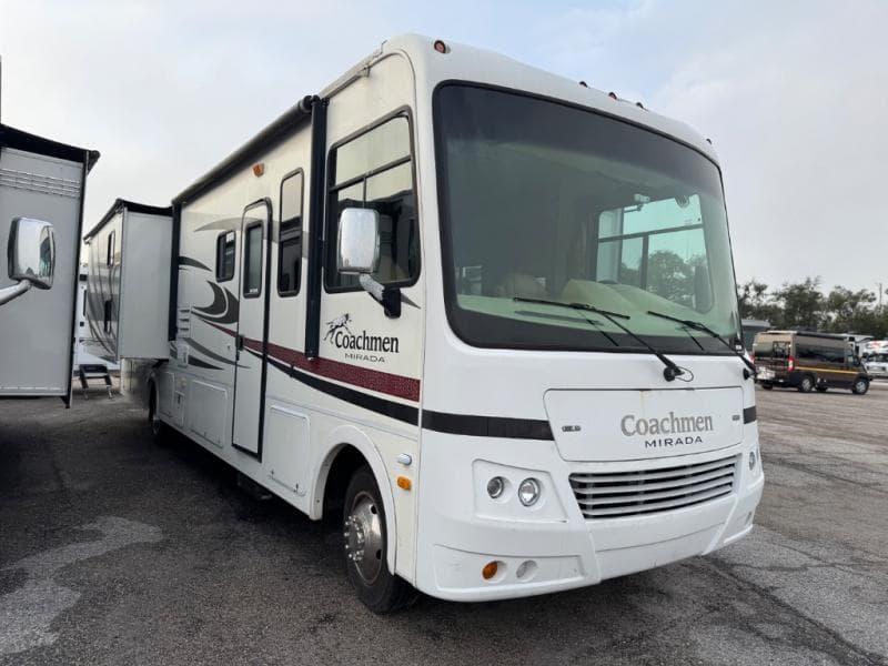 2011 Coachmen Mirada 34BH