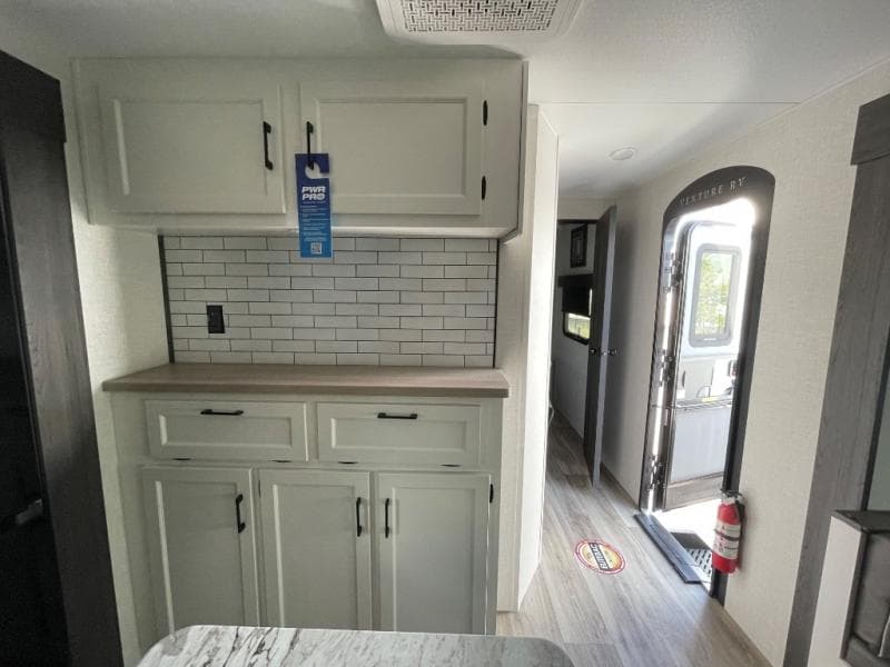 2026 Venture RV 2026 Venture RV SportTrek - thumbnail 14