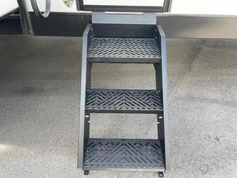 2026 Venture RV 2026 Venture RV SportTrek - thumbnail 9