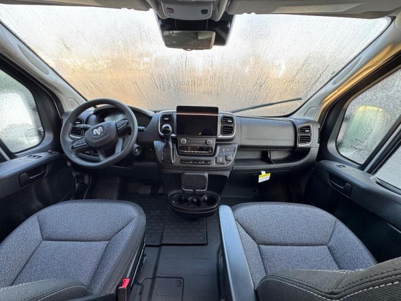 2026 Thor Motor Coach 2026 Thor Motor Coach Sequence - thumbnail 13