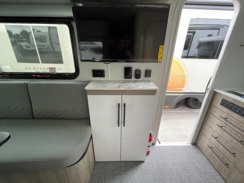 2026 inTech RV 2026 inTech RV Sol - thumbnail 16