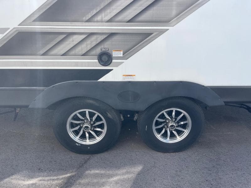 2024 Dutchmen 2024 Dutchmen Kodiak - thumbnail 4