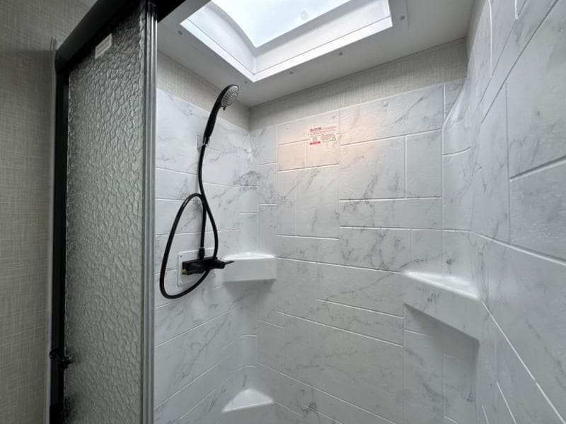 2026 Venture RV 2026 Venture RV SportTrek Touring Edition - thumbnail 27