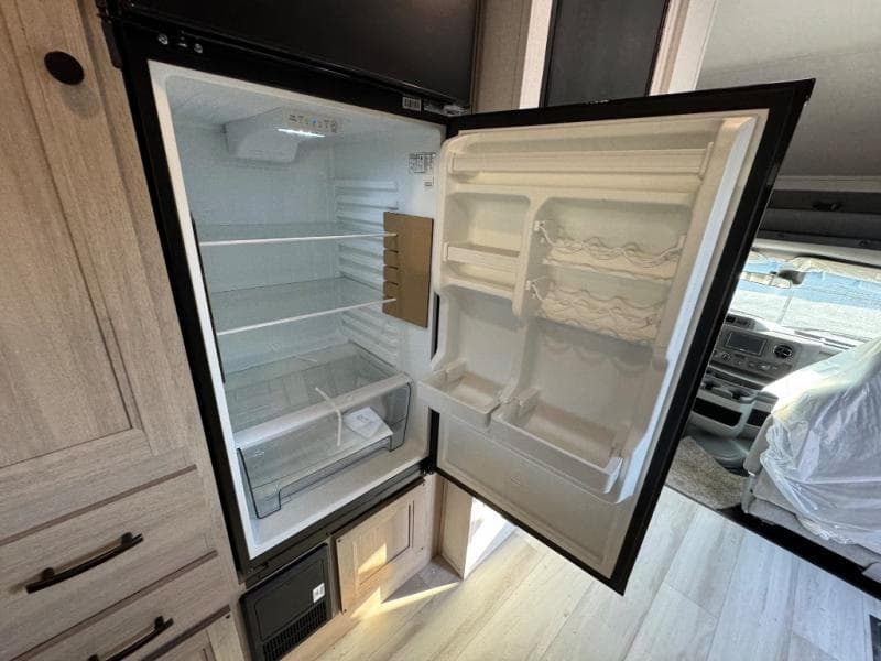 2026 Forest River 2026 Forest River Sunseeker - thumbnail 20