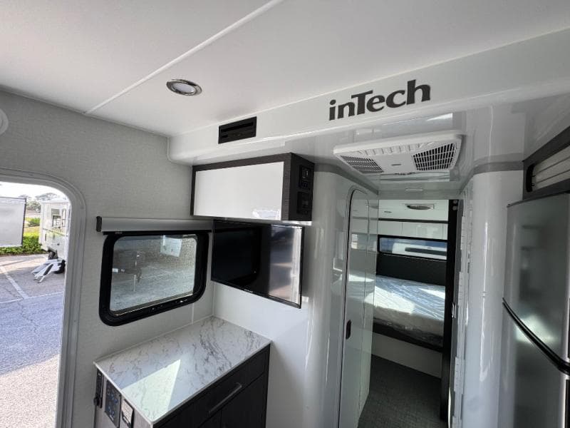 2026 inTech RV 2026 inTech RV Aucta - thumbnail 23