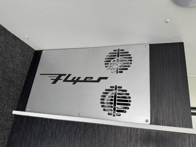 2026 inTech RV 2026 inTech RV Flyer Toy Hauler Expandable - thumbnail 18