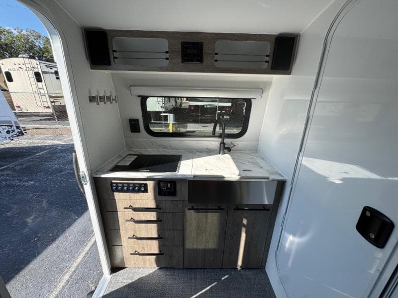 2026 inTech RV 2026 inTech RV Sol - thumbnail 13