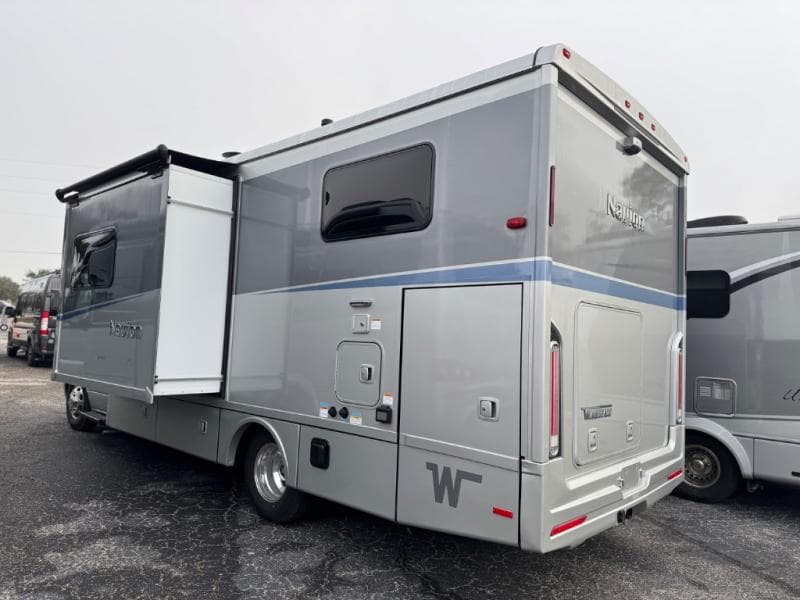 2026 Winnebago 2026 Winnebago Navion - thumbnail 4