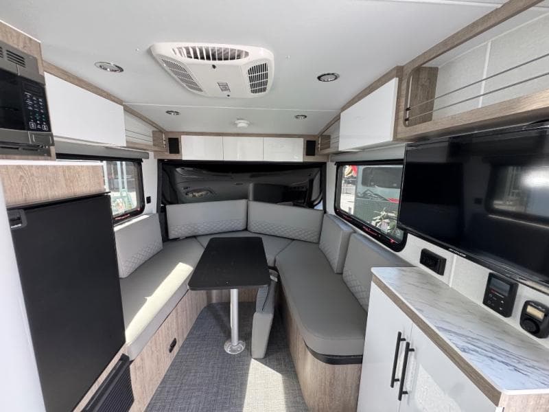 2026 inTech RV 2026 inTech RV Sol - thumbnail 7