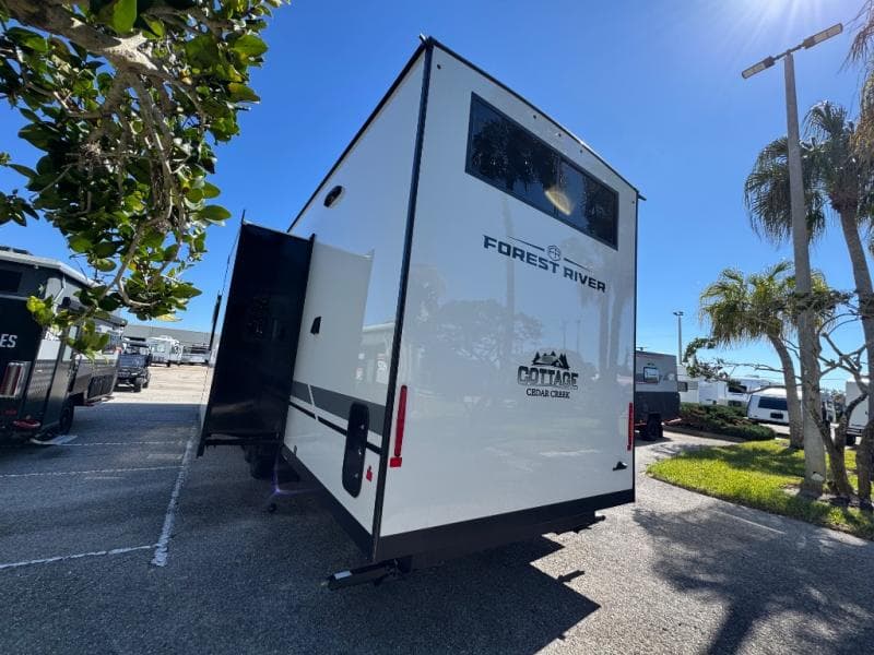 2026 Forest River 2026 Forest River CEDAR CREEK COTTAGE - thumbnail 4