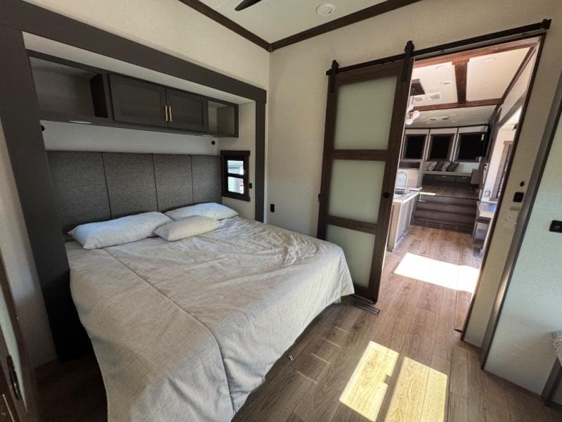 2026 Forest River 2026 Forest River CEDAR CREEK COTTAGE - thumbnail 23