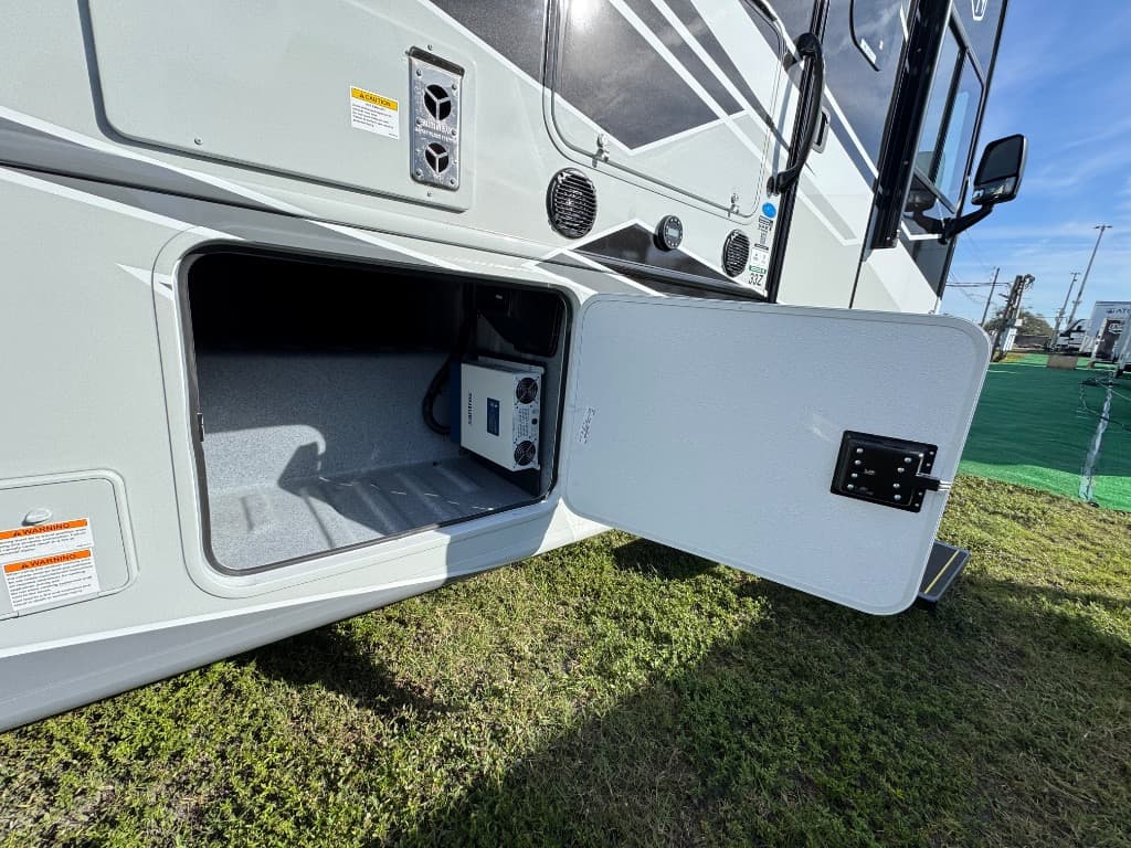 2026 Forest River 2026 Forest River FR3 - thumbnail 7