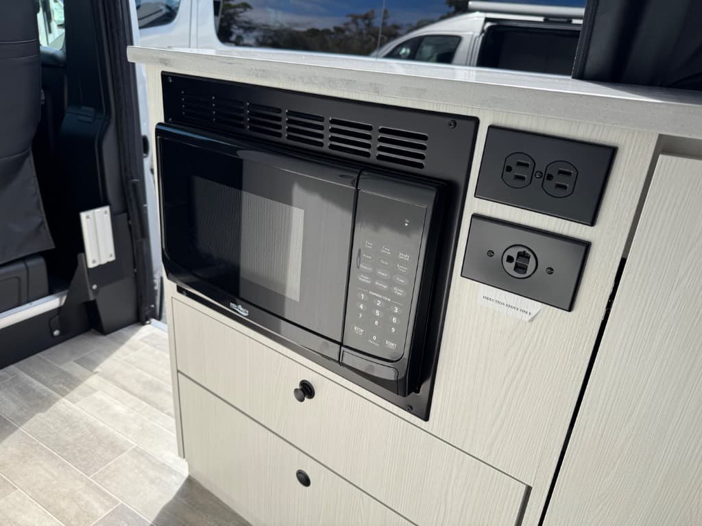 2026 Pleasure-Way 2026 Pleasure-Way Lexor - thumbnail 11