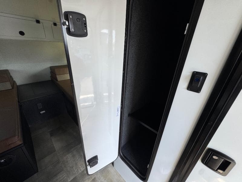 2026 Encore RV 2026 Encore RV VENŪ - thumbnail 16