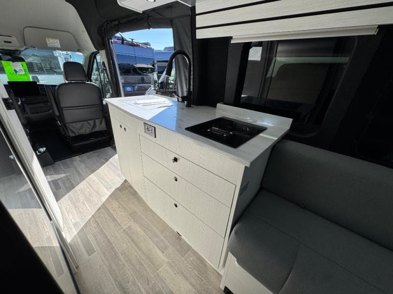 2026 Pleasure-Way 2026 Pleasure-Way Ontour - thumbnail 9