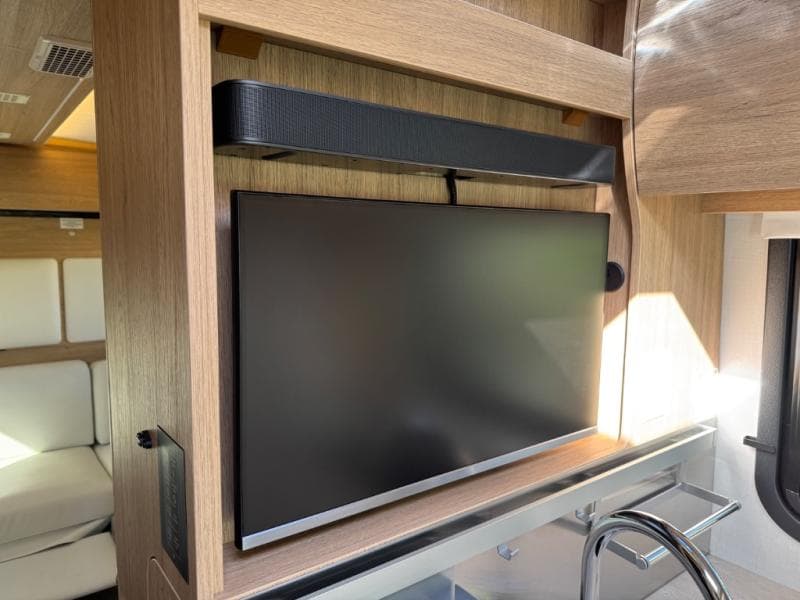 2026 Leisure Travel Vans 2026 Leisure Travel Vans Wonder - thumbnail 8