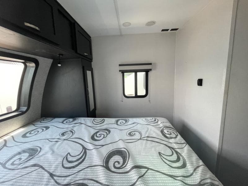 2023 Coachmen 2023 Coachmen Freedom Express - thumbnail 22