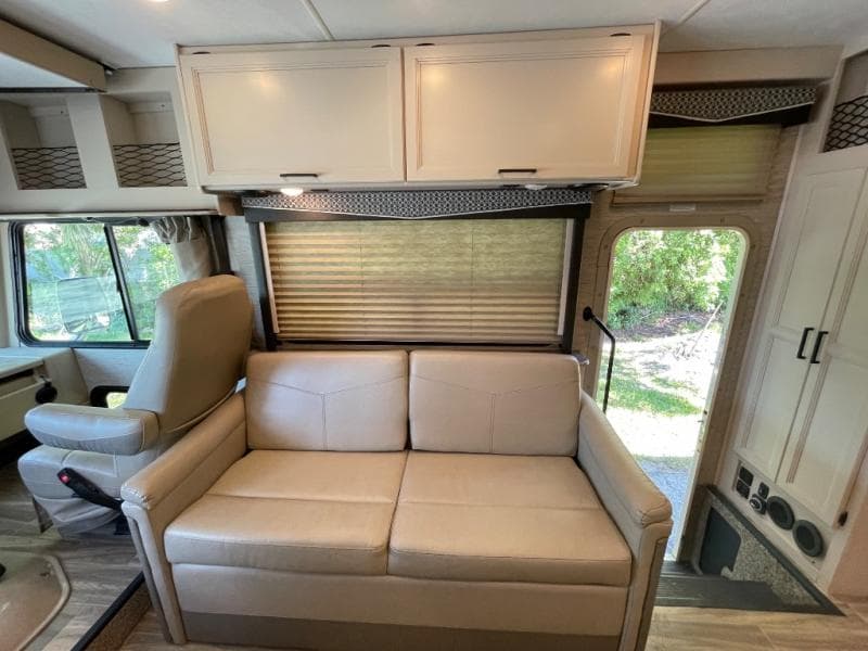 2022 Thor Motor Coach 2022 Thor Motor Coach A.C.E. - thumbnail 12