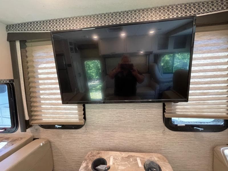 2022 Thor Motor Coach 2022 Thor Motor Coach A.C.E. - thumbnail 17