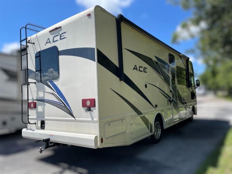 2022 Thor Motor Coach 2022 Thor Motor Coach A.C.E. - thumbnail 6