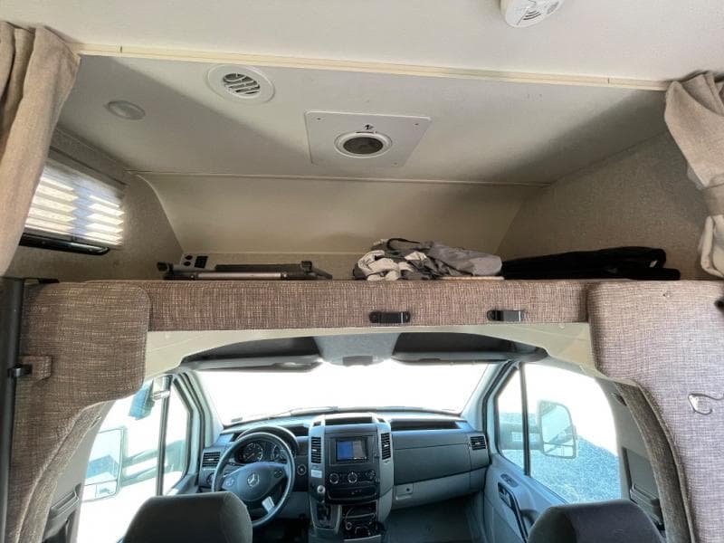 2020 Winnebago 2020 Winnebago Vita - thumbnail 17