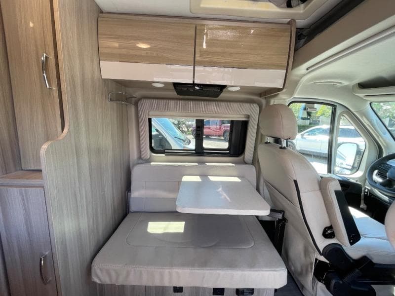 2023 Thor Motor Coach 2023 Thor Motor Coach Sequence - thumbnail 8