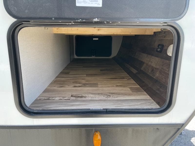 2024 Venture RV 2024 Venture RV SportTrek - thumbnail 9